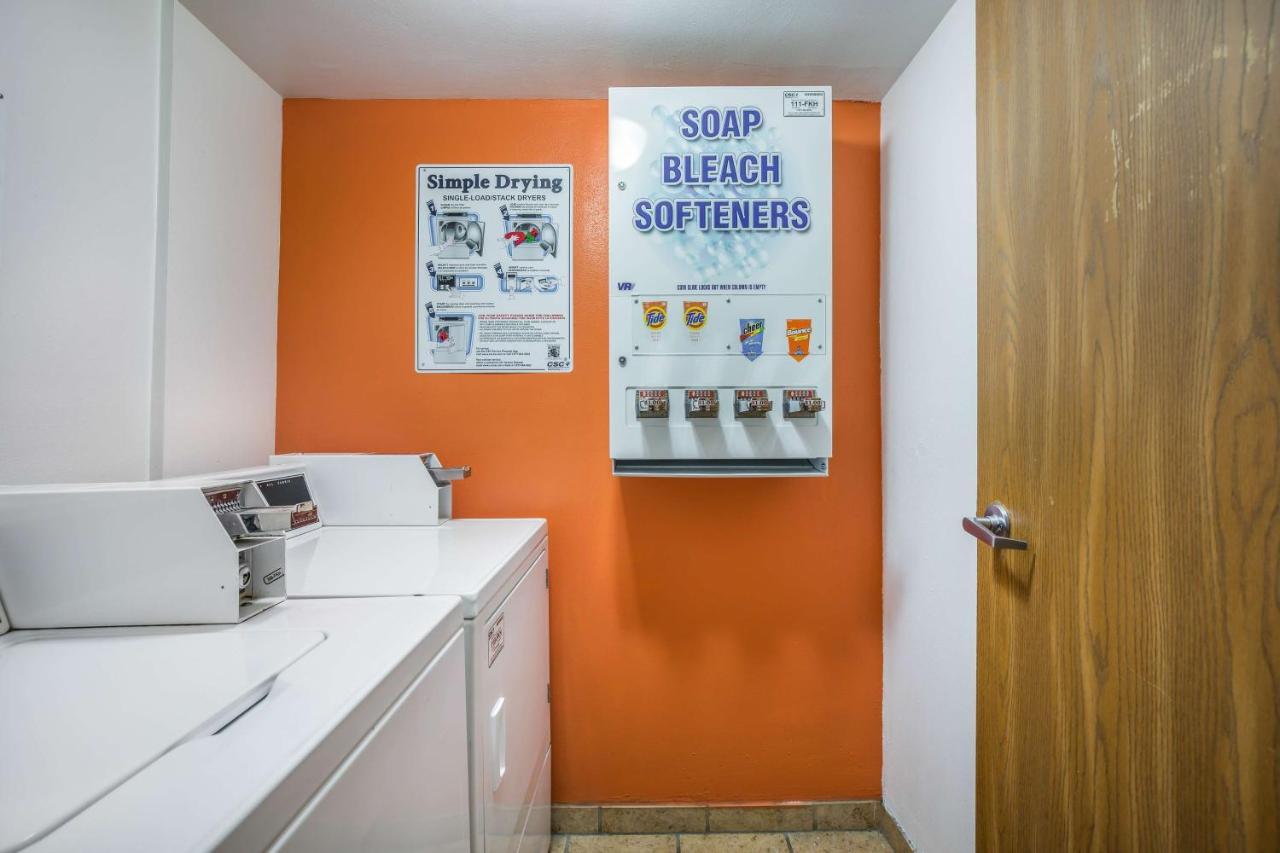 Motel 6-Madison, Wi - East Eksteriør bilde