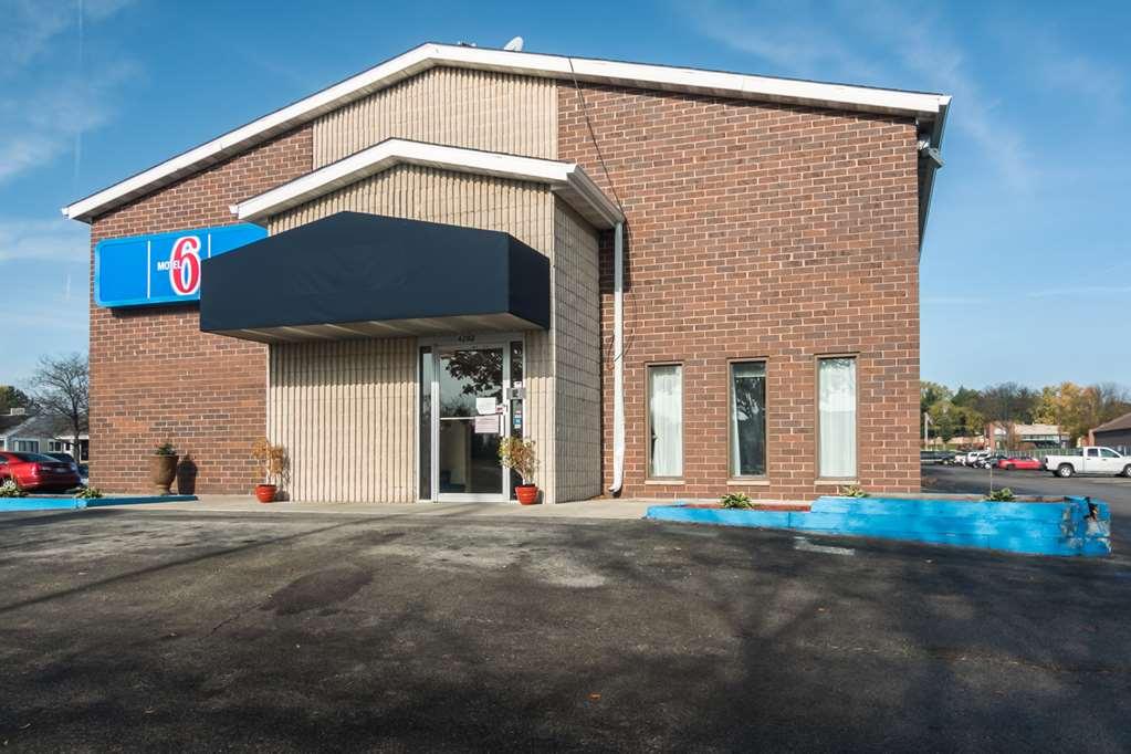 Motel 6-Madison, Wi - East Eksteriør bilde