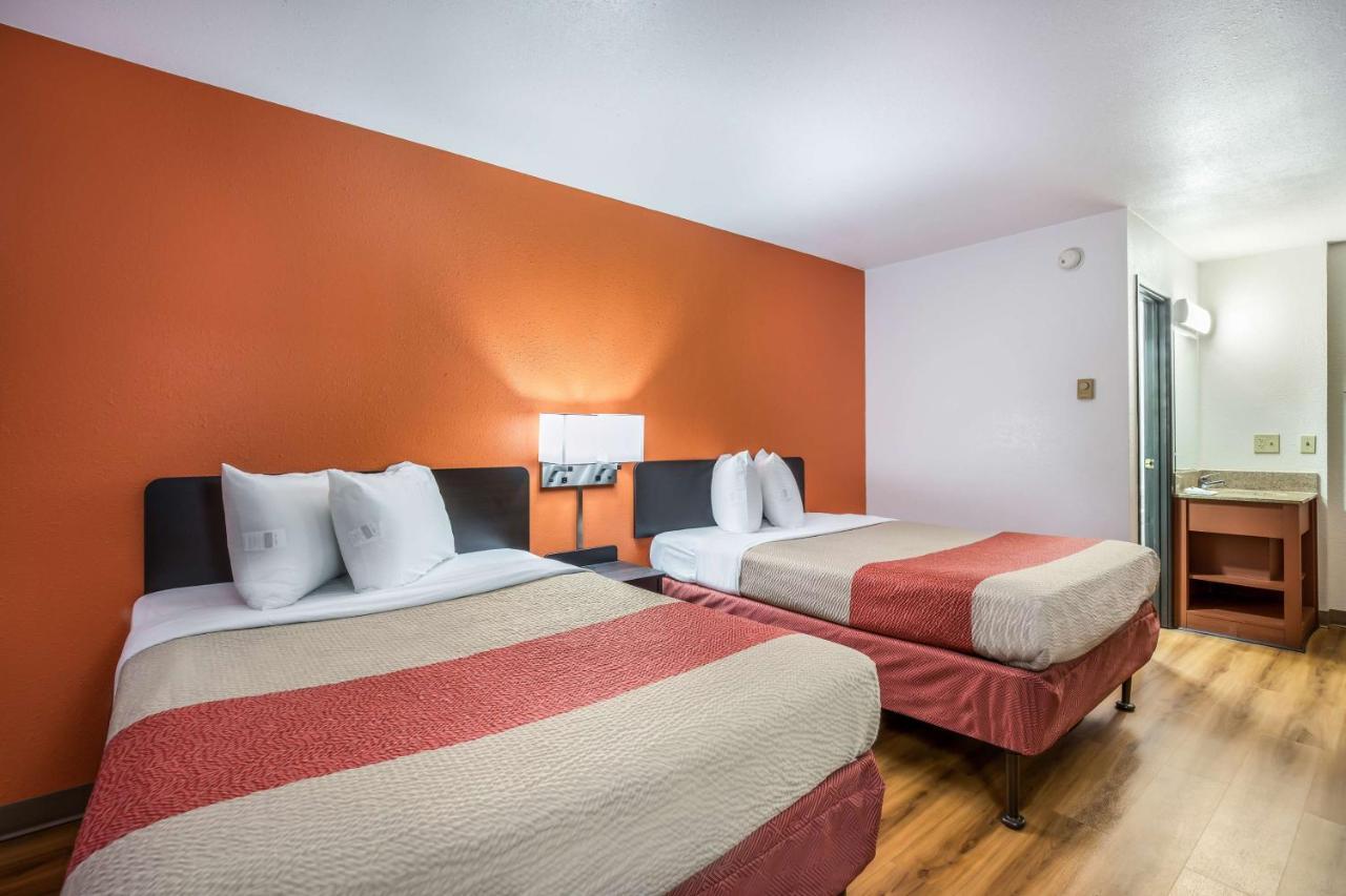 Motel 6-Madison, Wi - East Eksteriør bilde